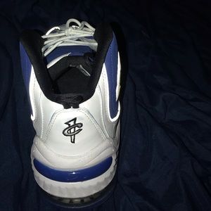 They don’t fit, they was gifted to me